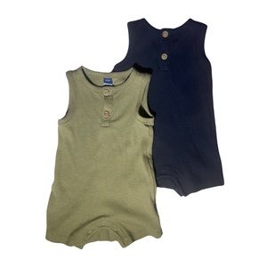 Old Navy - pair of ribbed tank top summer onesies